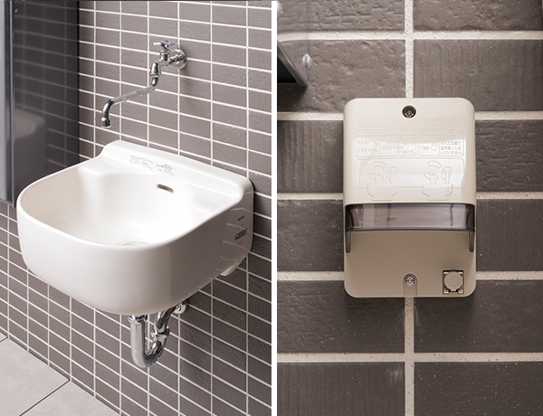 スロップシンク・防水コンセント