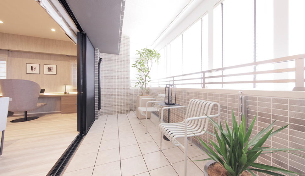 センターオープンサッシ