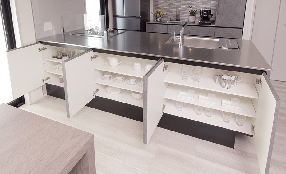 ダイニング側カウンター収納